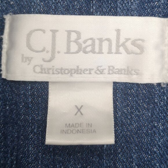 C.J. Banks Ladies Size X = (US 14W) Full Zip Medium Wash Jean Jacket - Picture 3 of 11